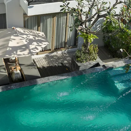 D'Primahotel Petitenget Seminyak 2-2