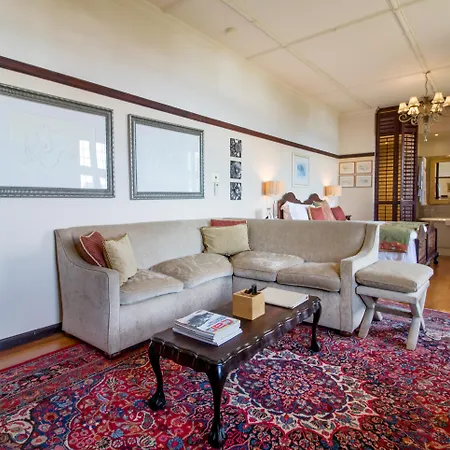 Camps Bay Retreat Hotel-3