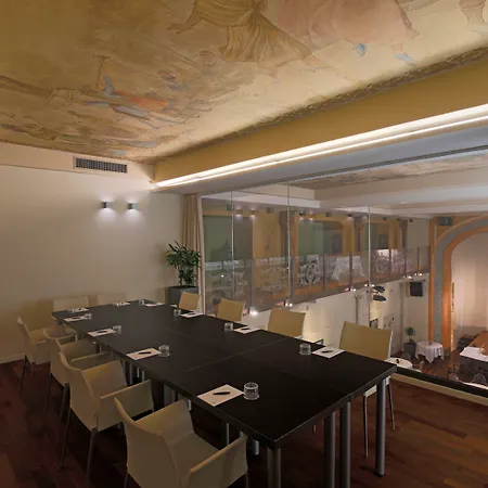I Portici Hotel Bologna-2