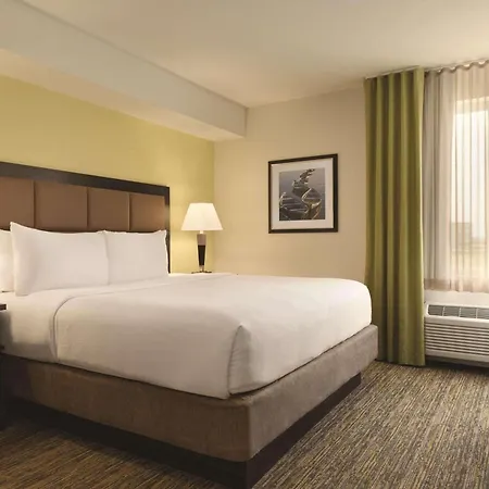 Park Inn By Radisson, Calgary Airport North, Ab-3