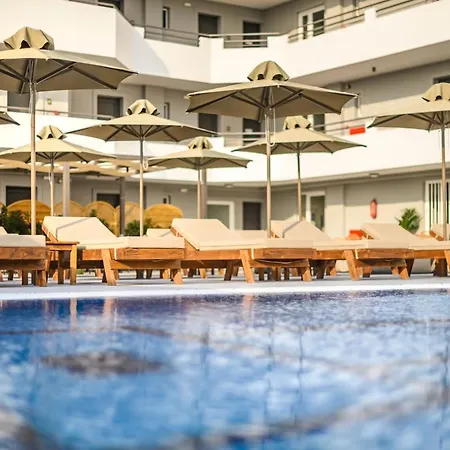 Nicolas Grand Suites, Adults Only-2