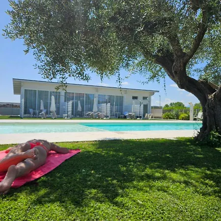 Pool Suite - Città Bianca-3