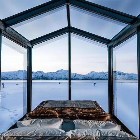 Aera - Glass Cabins-2