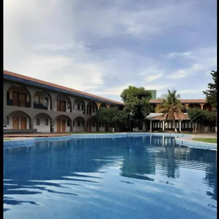 Hotel Camelinas-3