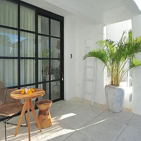 Amara Uluwatu-3
