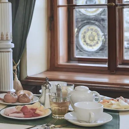 Grand Hotel Praha-3