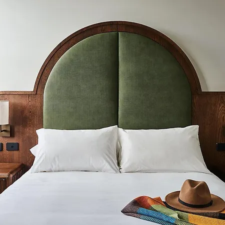 Portarlington Grand Hotel-2
