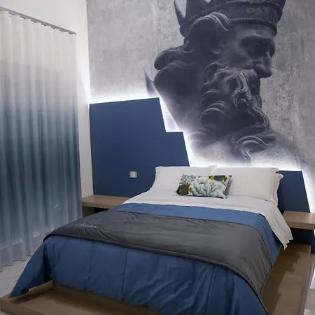 Lauria Luxury Room-3