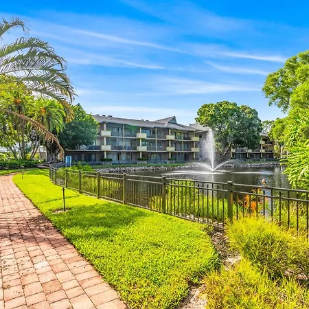 Park Shore Resort-2