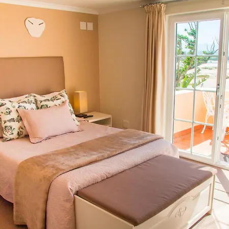 Milkwood Manor On Sea-2
