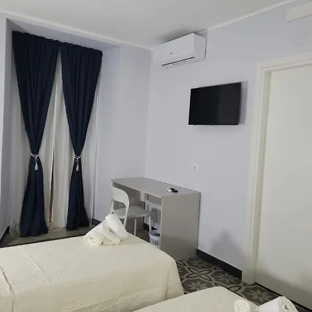 B&B Leon-2
