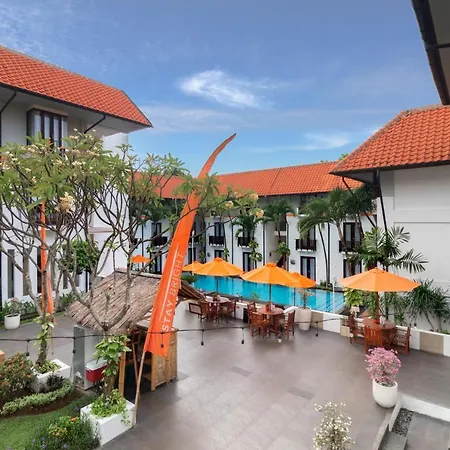 Harris Hotel Kuta Tuban Bali-2