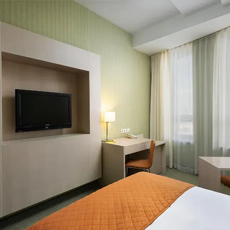 Hotel Golden Tulip Ana Tower Sibiu-3