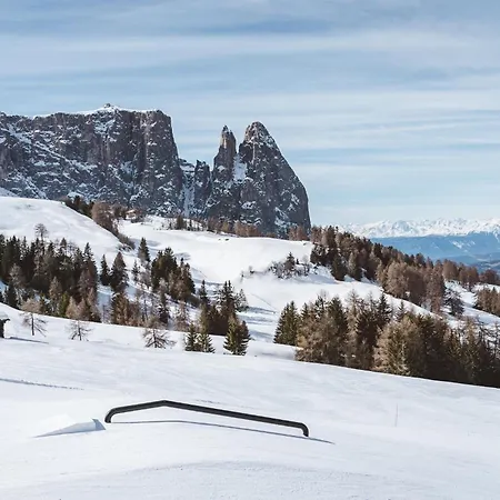 Mirabell Alpine Garden Resort & Spa-2