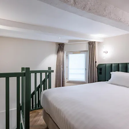 Hotel Elysée Secret-3
