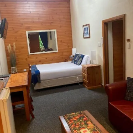 Clarendon Chalets-3
