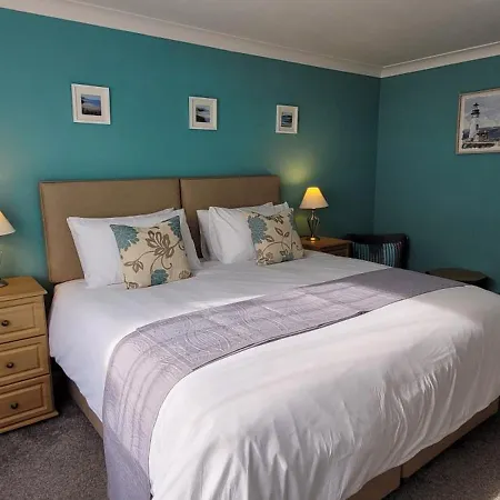 Churston Way Lodge Guest House-3