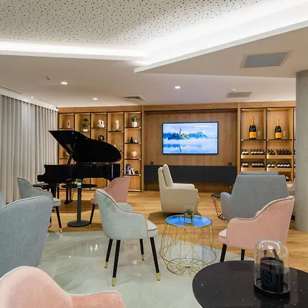 Brit Hotel Paris Orly Rungis-3