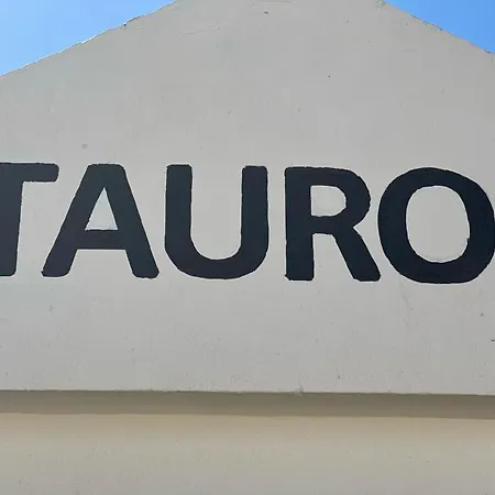 Luxury B&B Villa Tauro-2