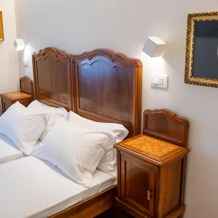 Residenza degli Speziali-2