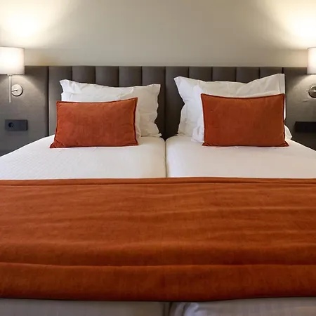 Hotel Versatile-3