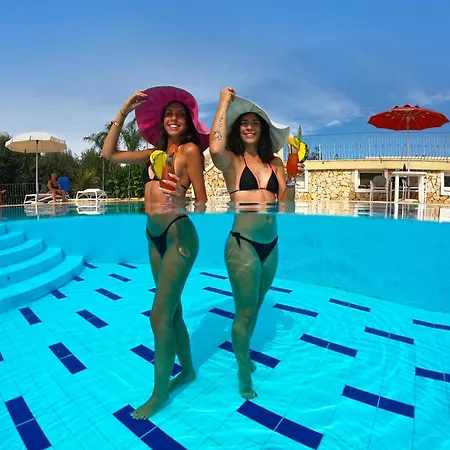 Colostrai Hotel Club-2