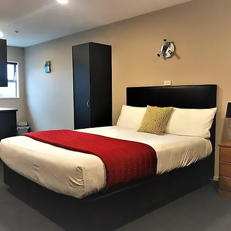 Phoenix Motels-2