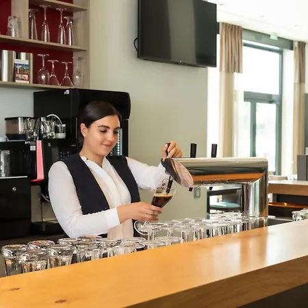 Intercityhotel Dresden-3