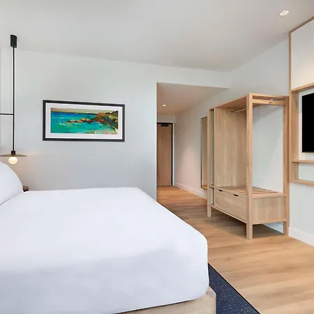 Hilton Garden Inn Busselton-2