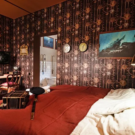 Weltraumbahnhof Rautenkranz - Steampunk Hotel-3