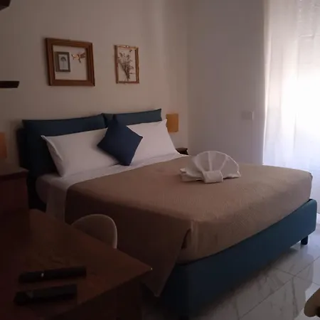 B&B Suite And Rooms San Giovanni-2