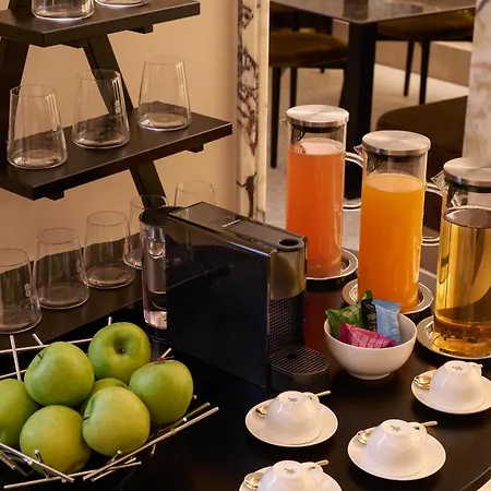 Borghese Contemporary Hotel-3