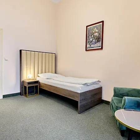 Hotel Maxim-3