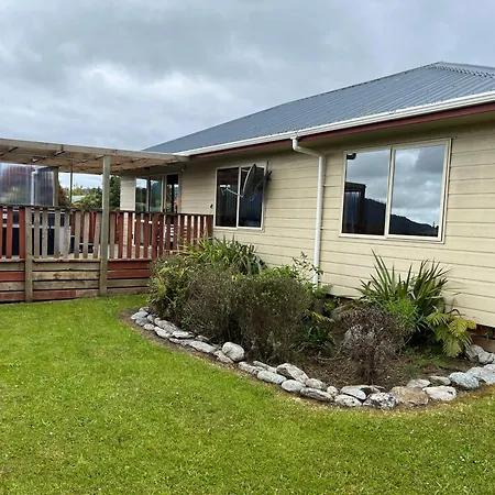 Franz Josef Top 10 Holiday Park-2