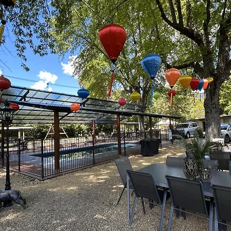 Adina Lodge Holiday Apartments-2