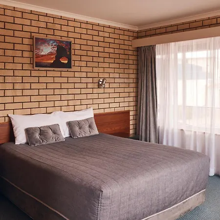 Coastal Comfort Motel-2