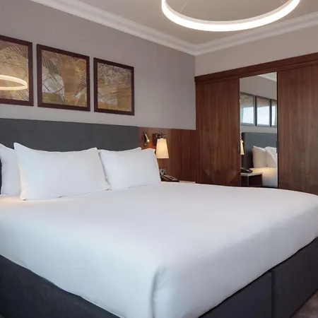 Hilton Belfast-2