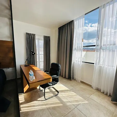 Hotel La Mansión-2