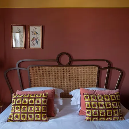 Le petit hotel-2