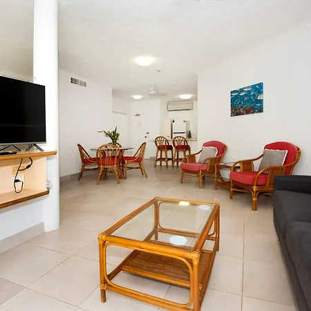 Golden Sands Beachfront Resort-2