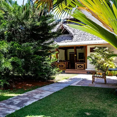 Anse Lazio Lodge-3