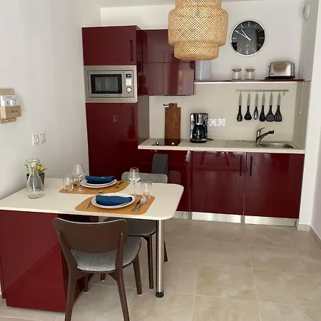 Domitys - Regalecia-2