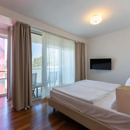 Boutique Hotel Portorose-3