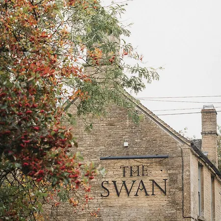 The Swan Inn-3