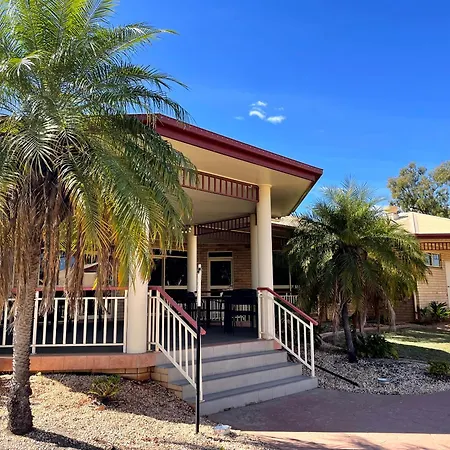 Western Heritage Motor Inn-2