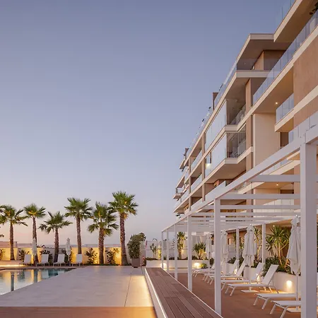 B21 Lifestyle Hotel-3