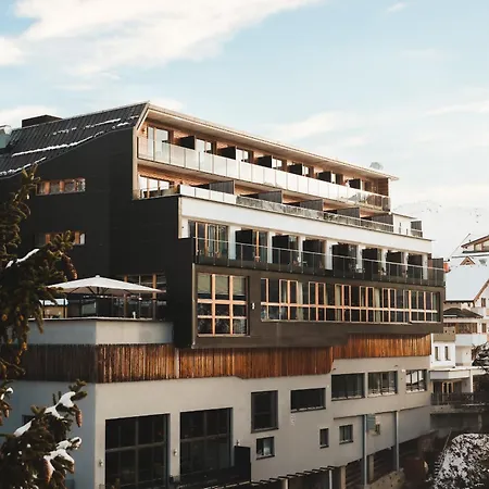Alfa Hotel-3