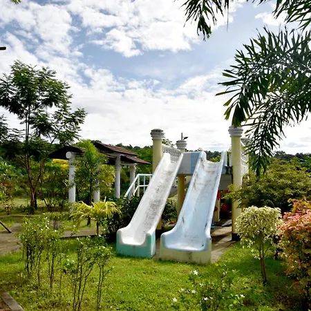 Isla De Oro Hotel-3
