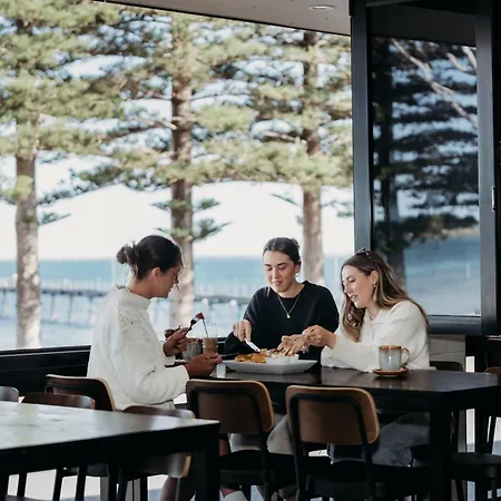 Ceduna Foreshore Hotel Motel-2