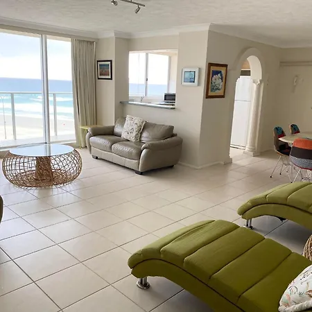 Hi Surf Beachfront Resort Apartments Official Site-2